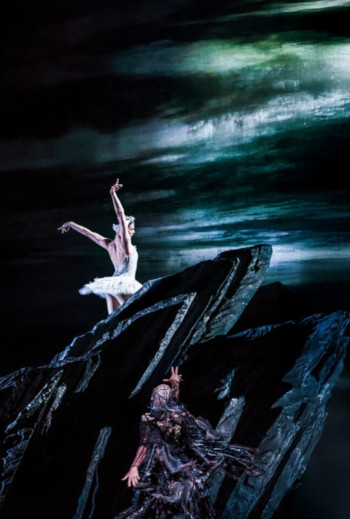 ROH 26/27 - Swan Lake