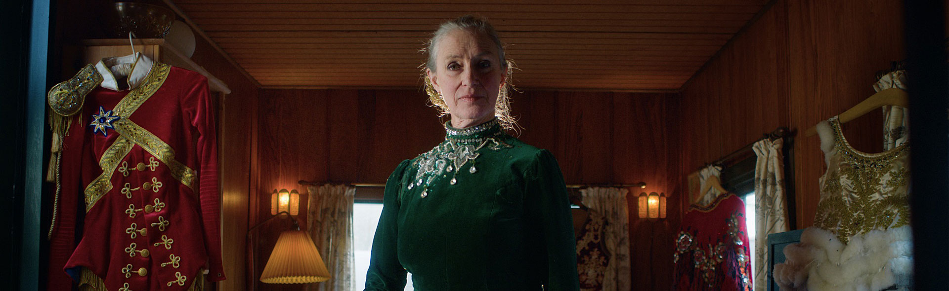 En Plads i Manegen_slide_poster