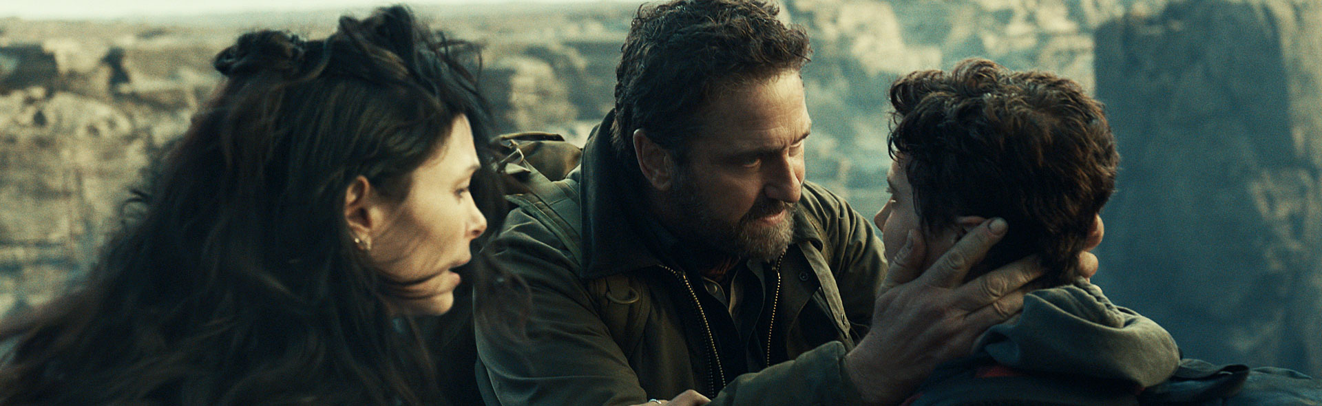 Greenland 2: Migration_slide_poster